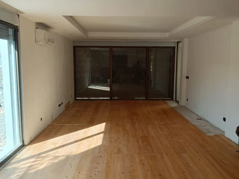 During — floorboards all but finished